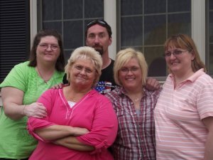 247260_2137514036390_8032578_n